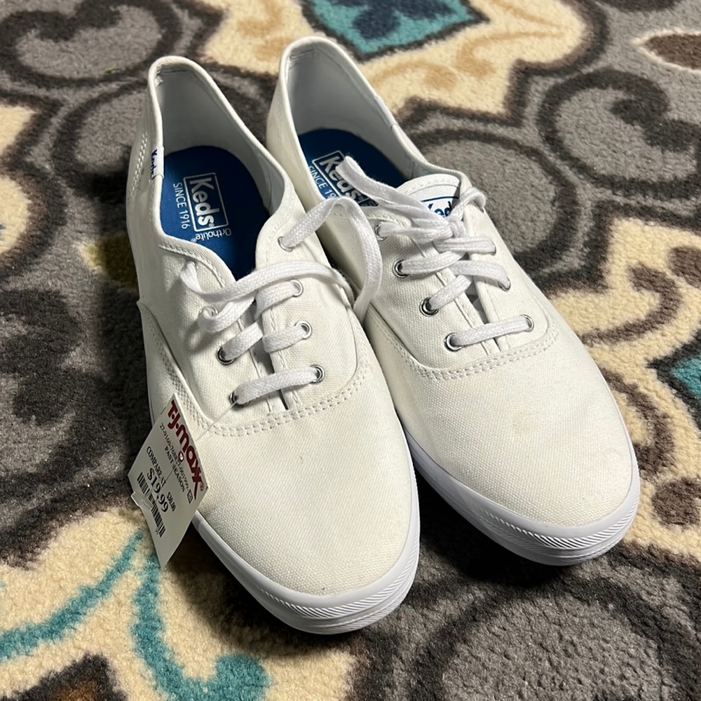 White Keds